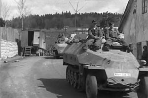 Sdkfz 251. Halftrack Surrender