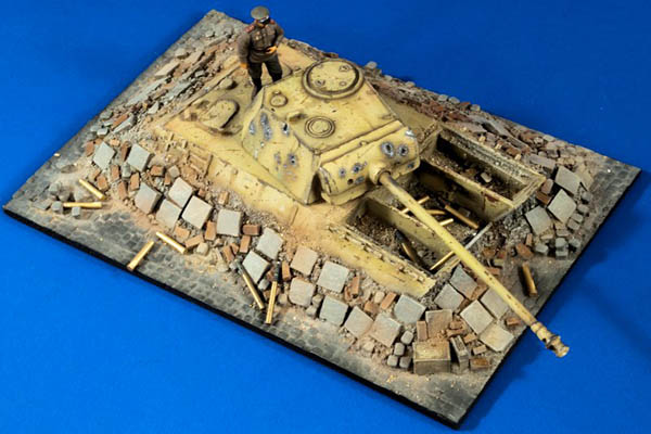 Verlinden #2767 Battle for Berlin Panther Dug-In Bunker 1:35 Scale