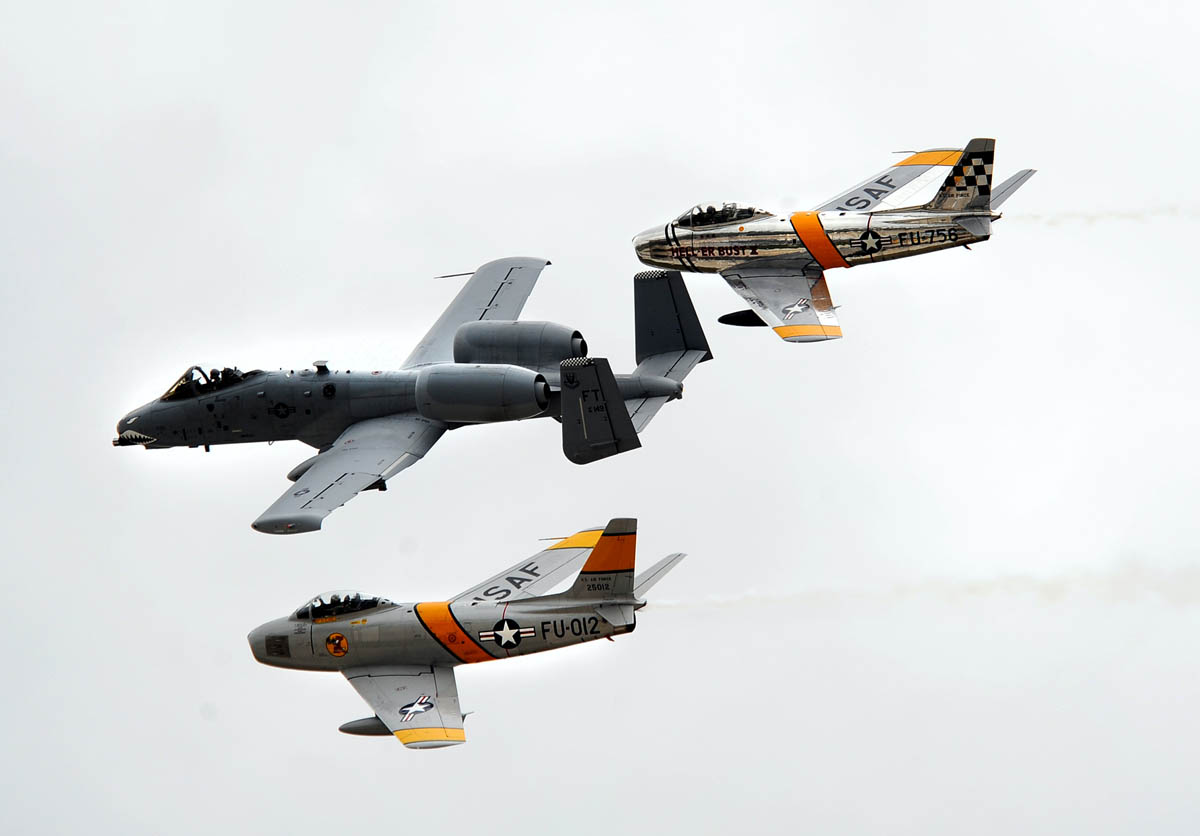 F-86 Sabres Wingmen