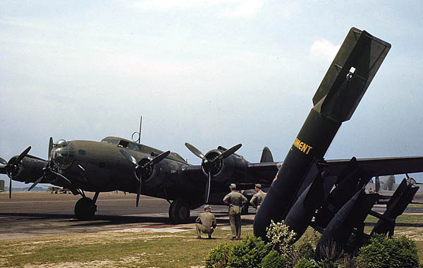 YB-17 Flying Fortress Prototype - Color Picture