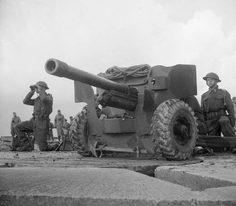A British 6-pounder antitank gun (officially Ordnance Quick-Firing 6-pounder 7 cwt) of the 86th Anti-Tank Regiment participates in a training shoot at the Royal Artillery ranges at Lydd, September 1942. (Imperial War Museum Photograph.)
