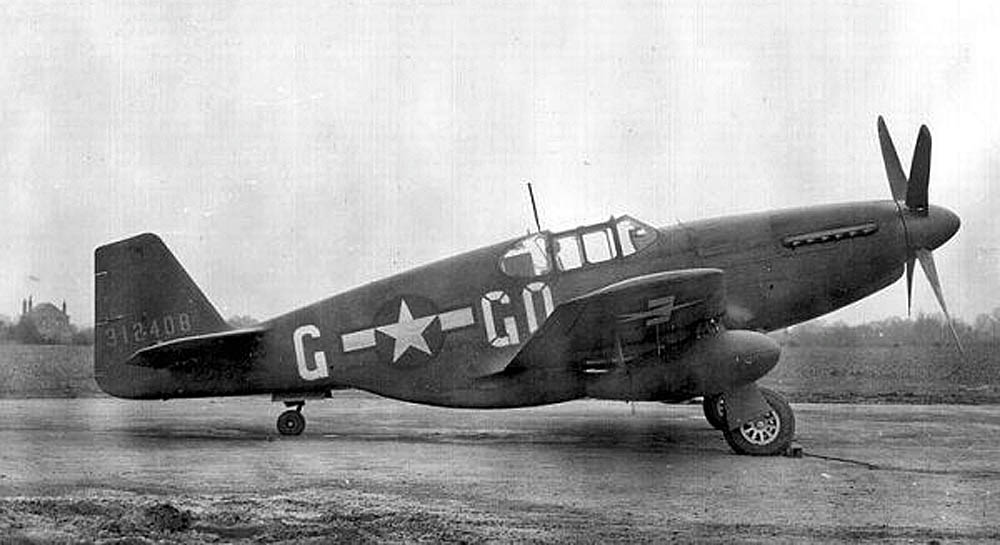 P-51B Mustang of the 355th Fighter Squadron, 354th Fighter Group parked at RAF Boxted. (U.S. Air Force Photograph.)