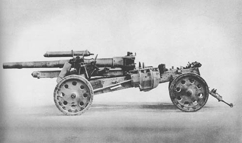 15 cm s.F.H. 18: Medium Howitzer