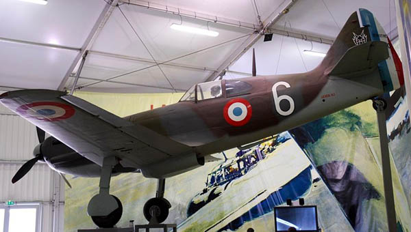 WW2 French Fighter - Dewoitine D.520