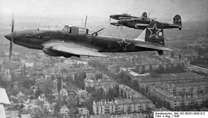 Soviet Aircraft of WW2: Shturmovik Ilyushin Il-2