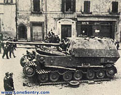 [German Ferdinand with 88-mm gun in Italy: Elefant]