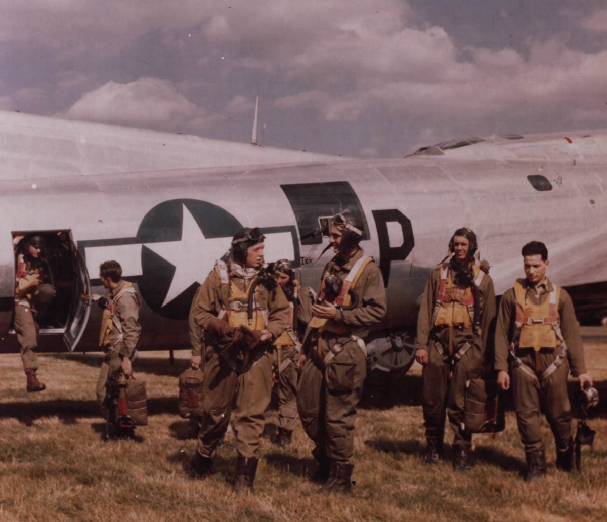 b-17 flying fortress crew color photo