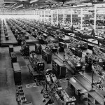 Bell P-39 Airacobra and Bell P-63 Kingcobra fighters are manufactured at assembly plant of the Bell Aircraft Corporation at Wheatfield, New York. (U.S. Library of Congress Photograph.)